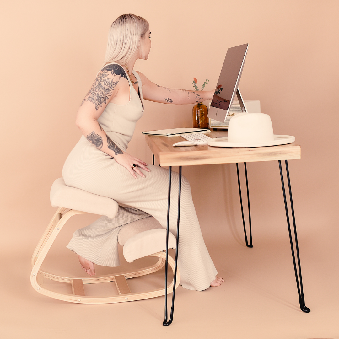 The Austin Kneeling Chair: Winter Linen - Image 6